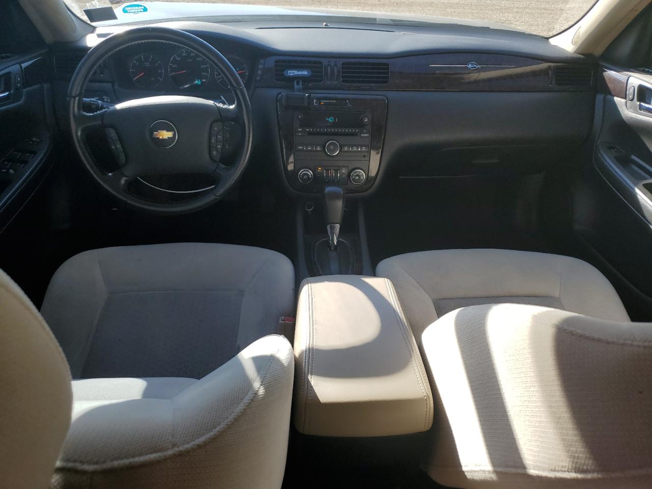 2012 Chevrolet Impala - Image 8