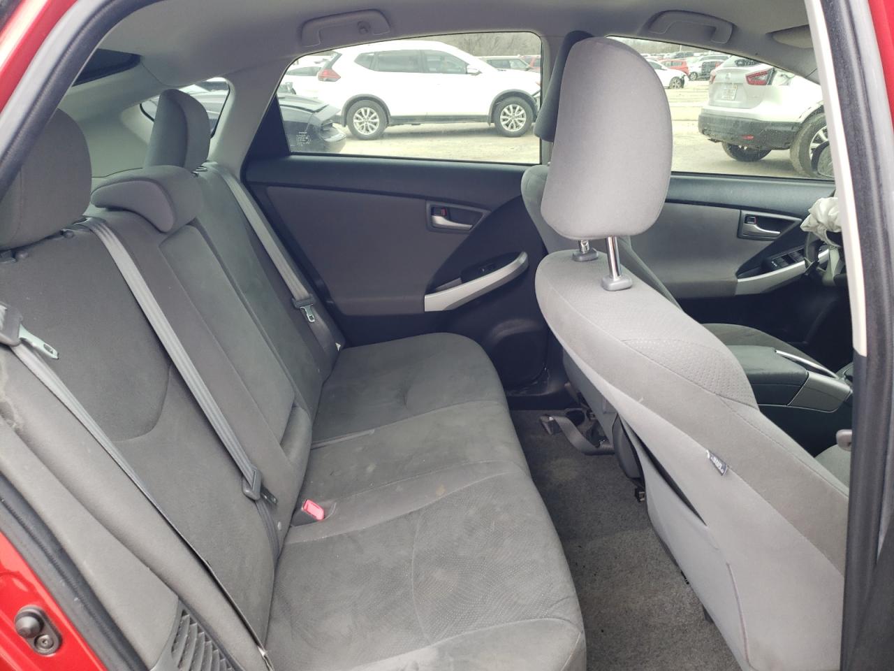 2012 Toyota Prius - Image 10