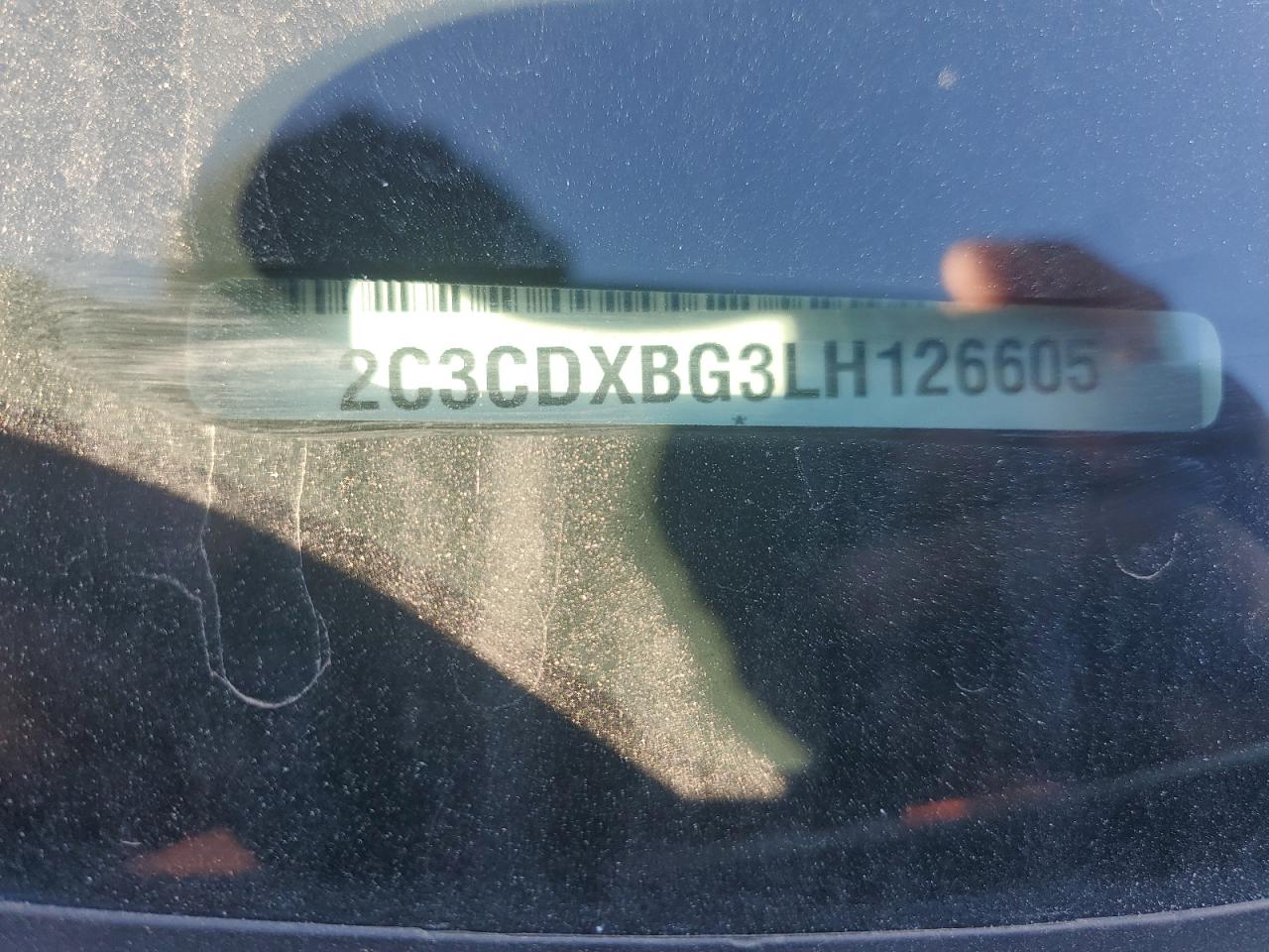 2020 Dodge Charger - Image 15