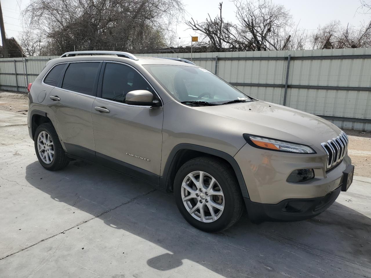 2017 Jeep Grand Cherokee - Image 4