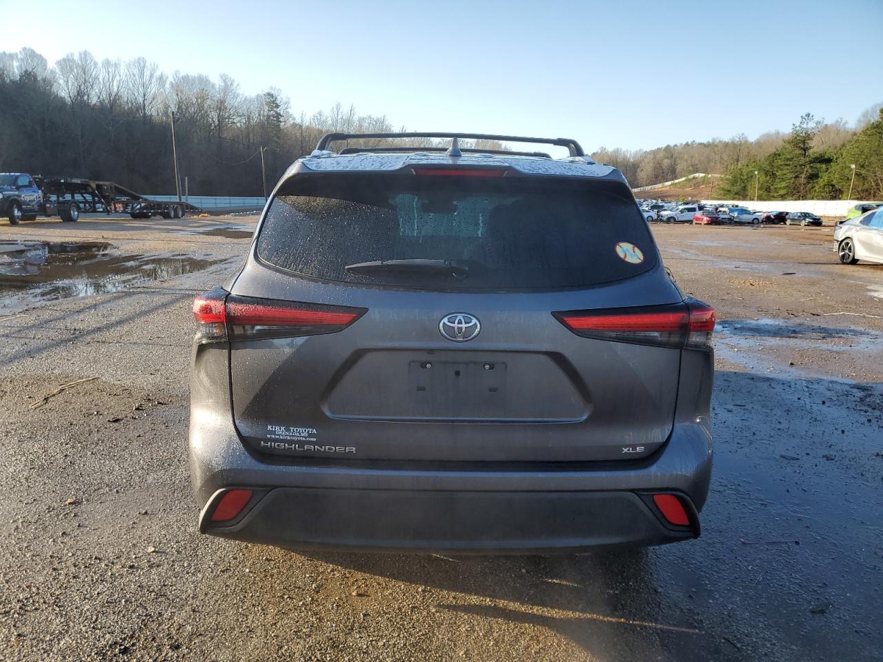 2021 Toyota Highlander - Image 6