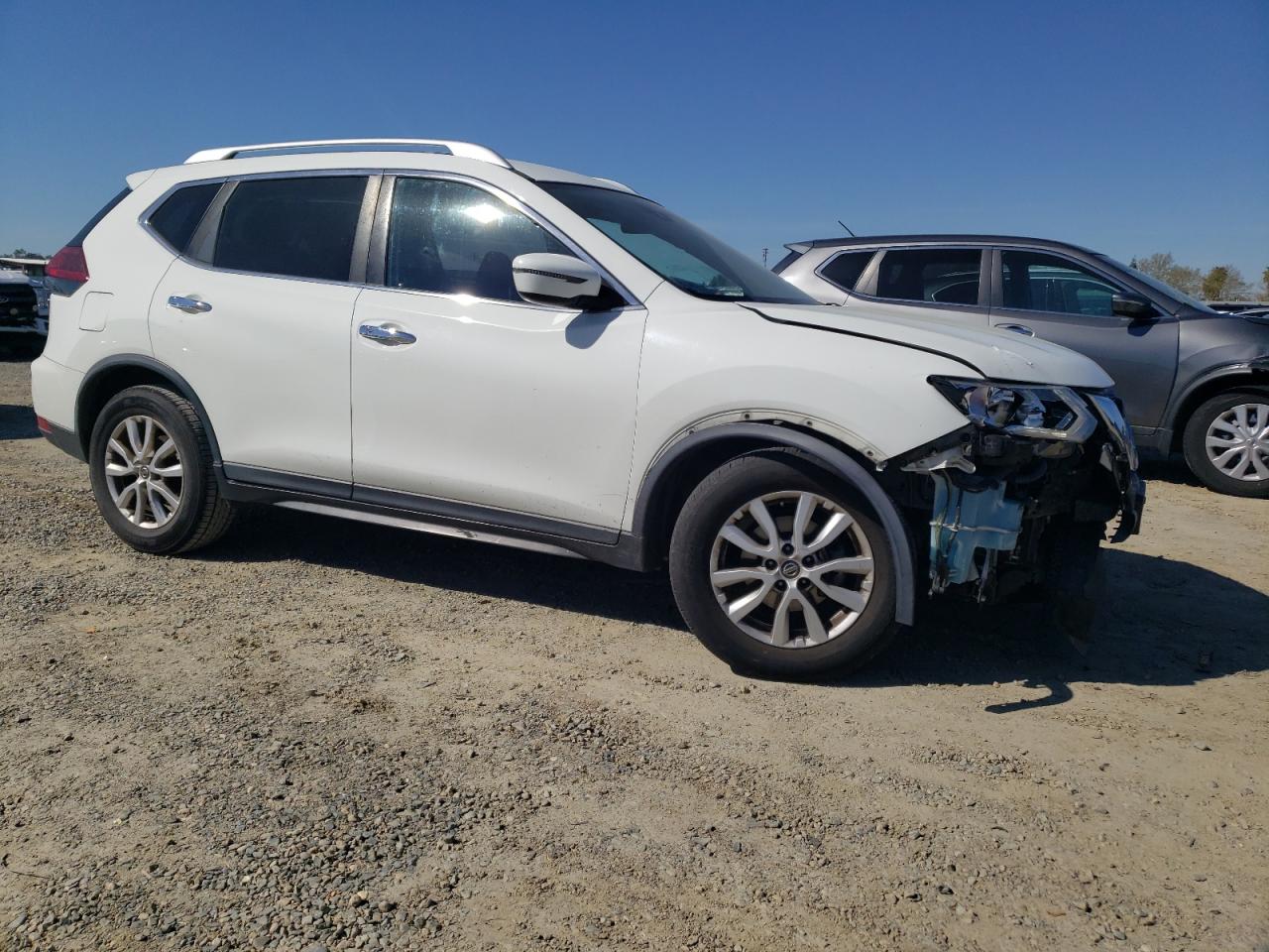 KNMAT2MT1KP558851 NISSAN ROGUE 2019