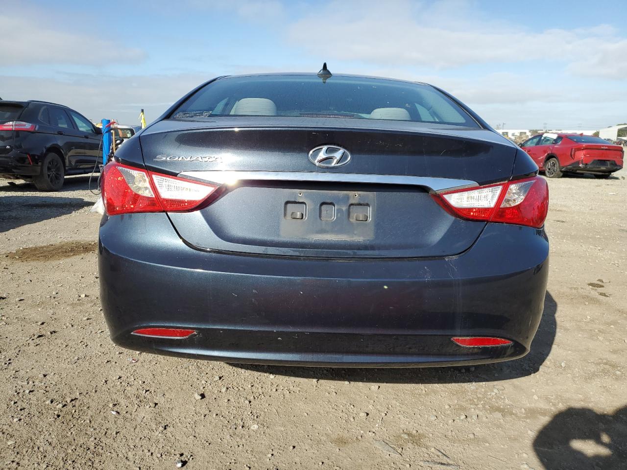 2012 Hyundai Sonata - Image 6