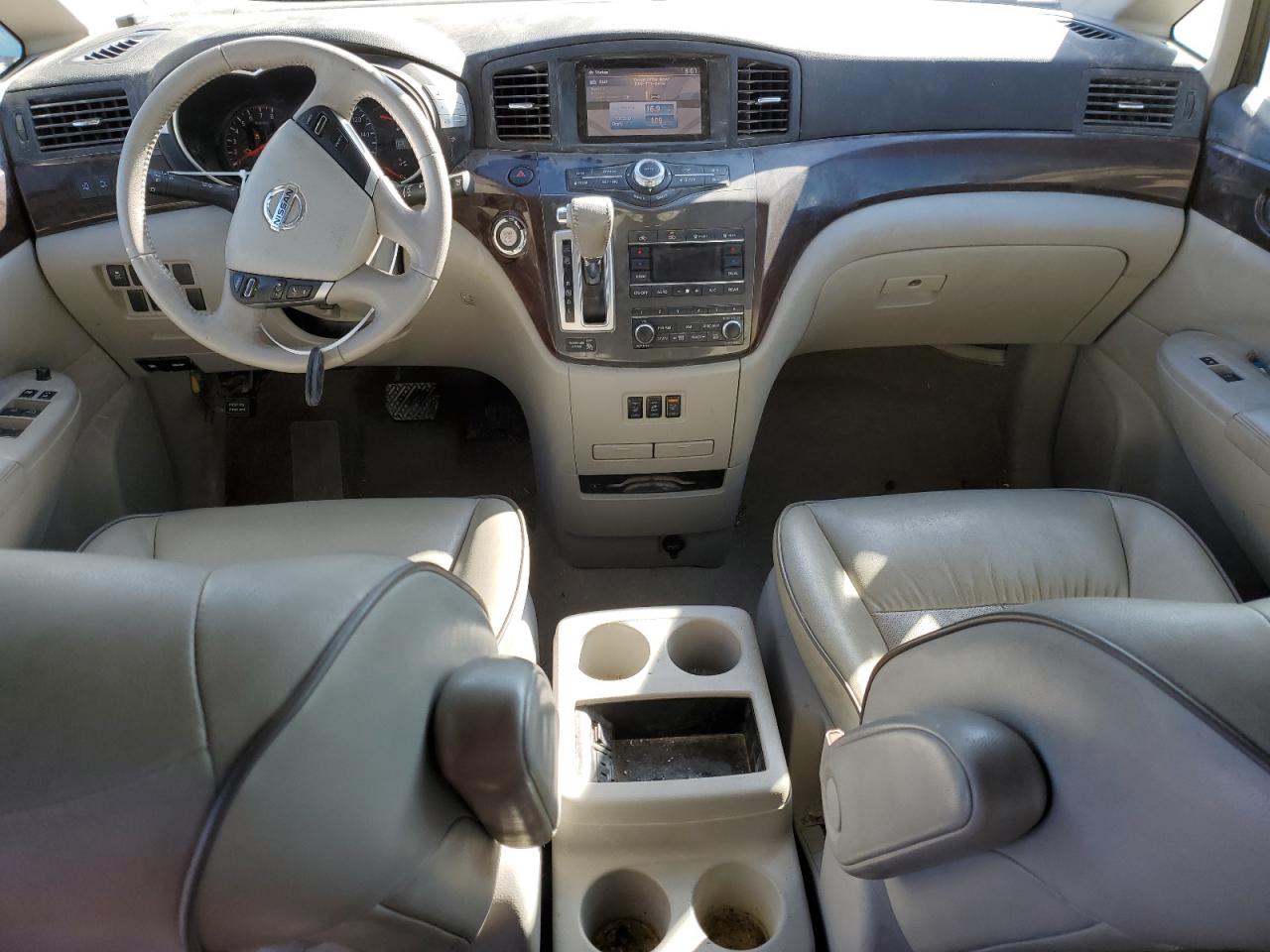 2015 Nissan Quest - Image 8