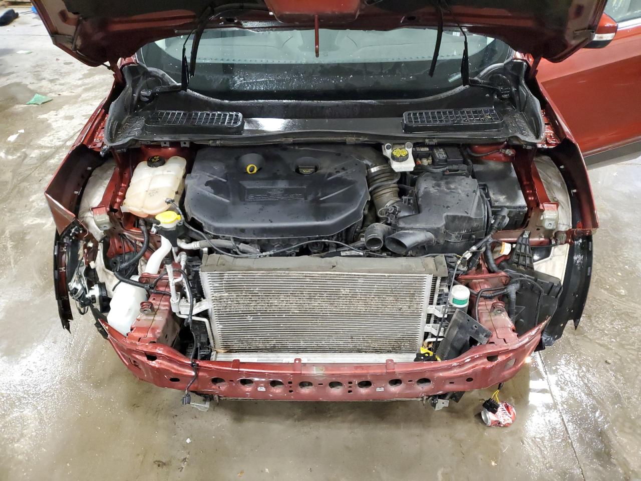 1FMCU9J9XGUA62118 FORD ESCAPE 2016