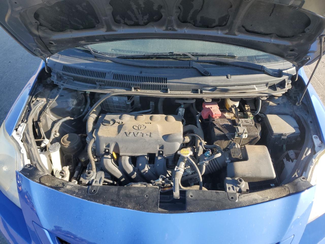 2012 Toyota Yaris - Image 11