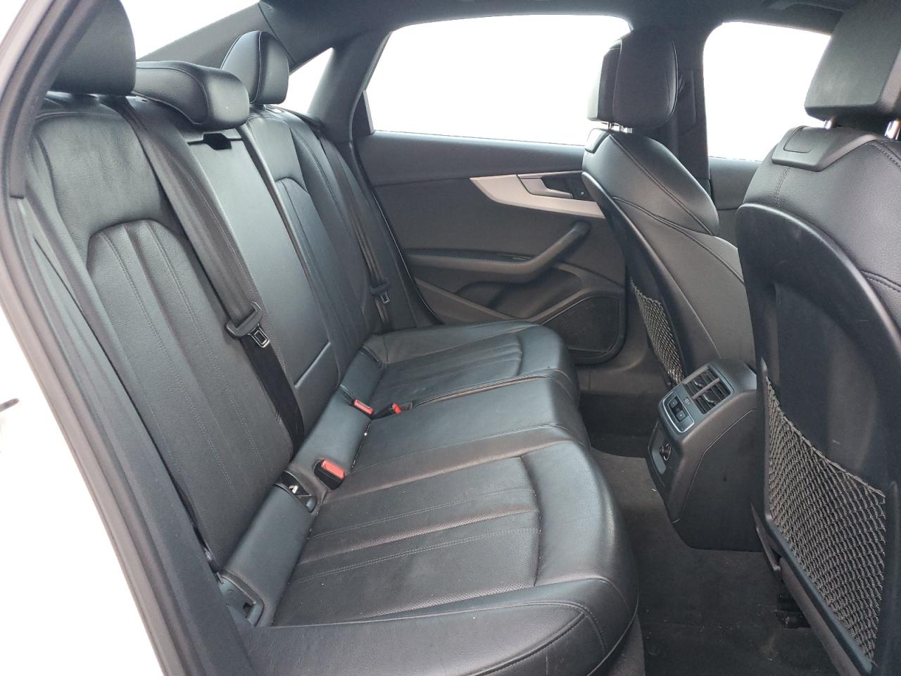 2017 Audi A4 - Image 10