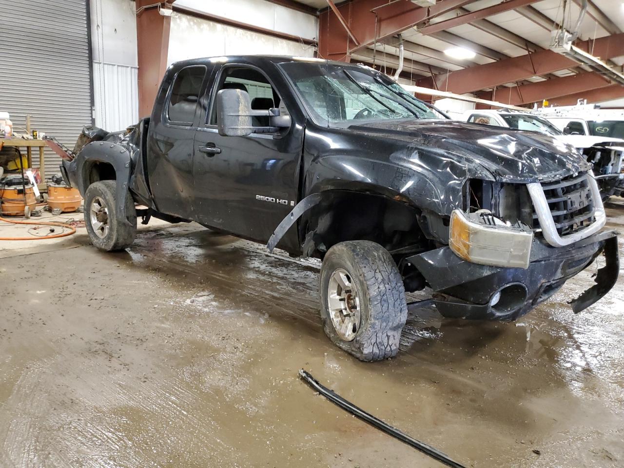 2009 GMC Sierra - Image 4