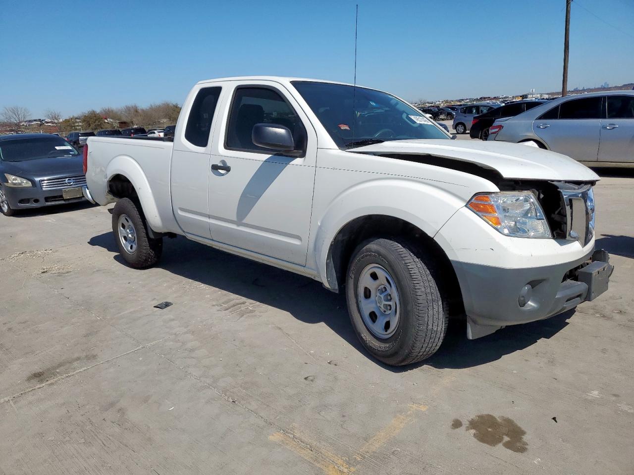 2014 Nissan Navara (Frontier) - Image 4
