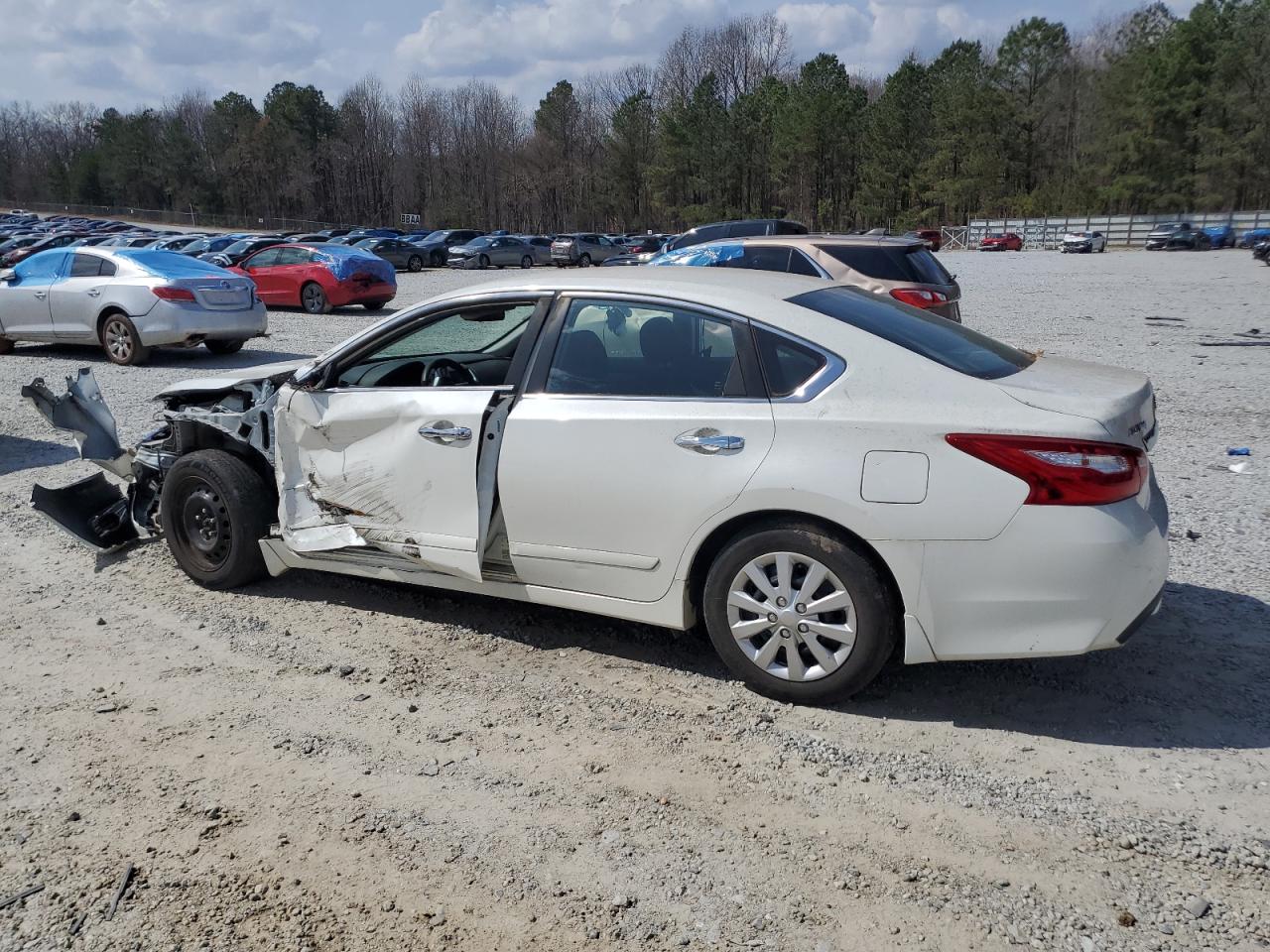 1N4AL3AP0GN354032 NISSAN ALTIMA 2016