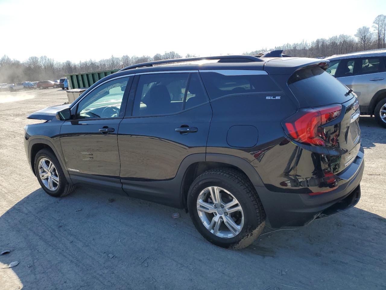 2020 GMC Terrain - Image 2