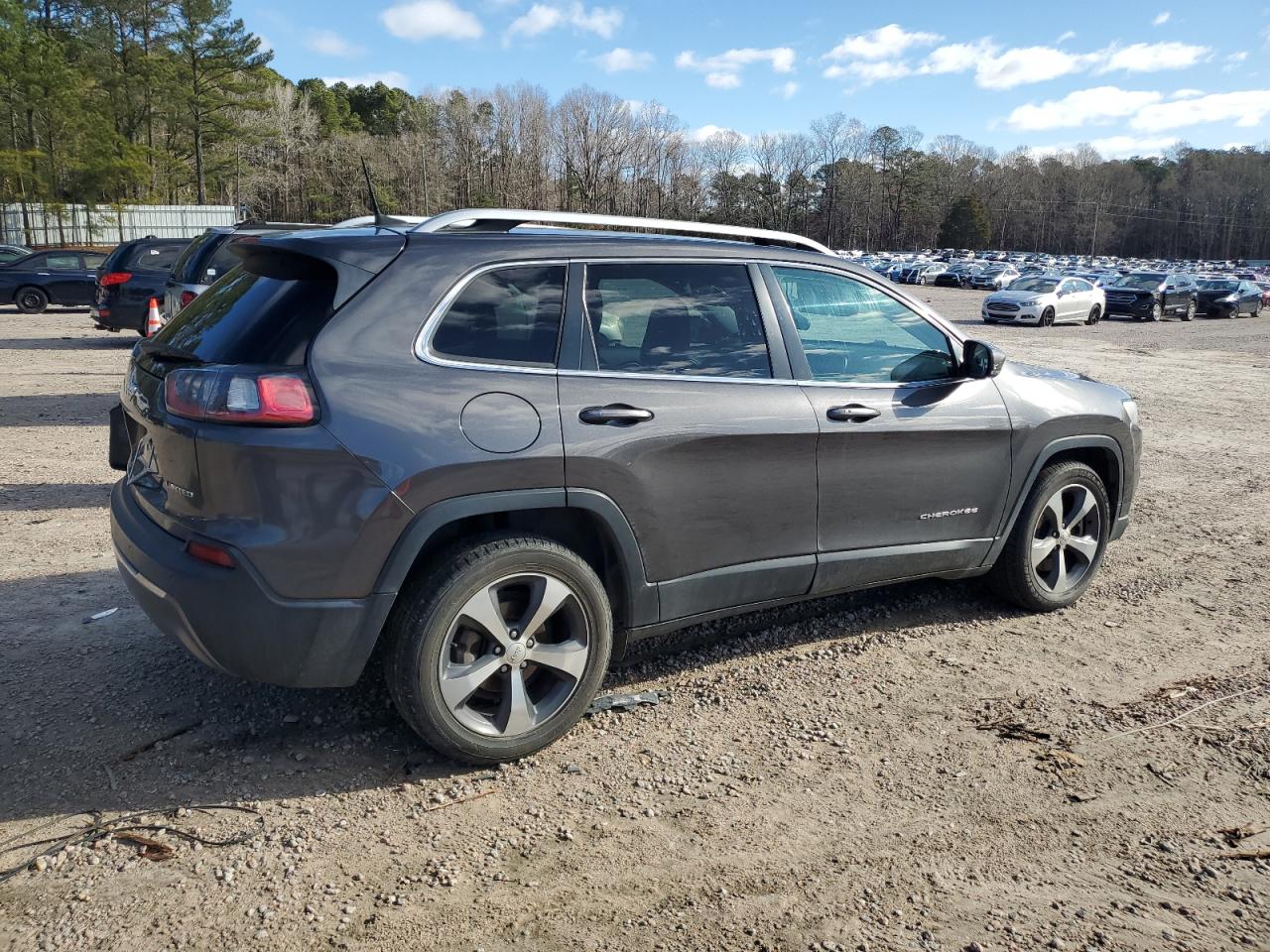 2019 Jeep Grand Cherokee - Image 3