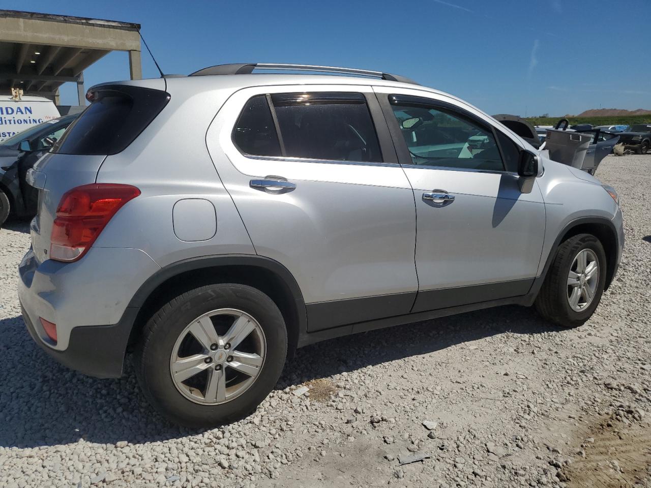 KL7CJLSB1KB870158 CHEVROLET TRAX 2019
