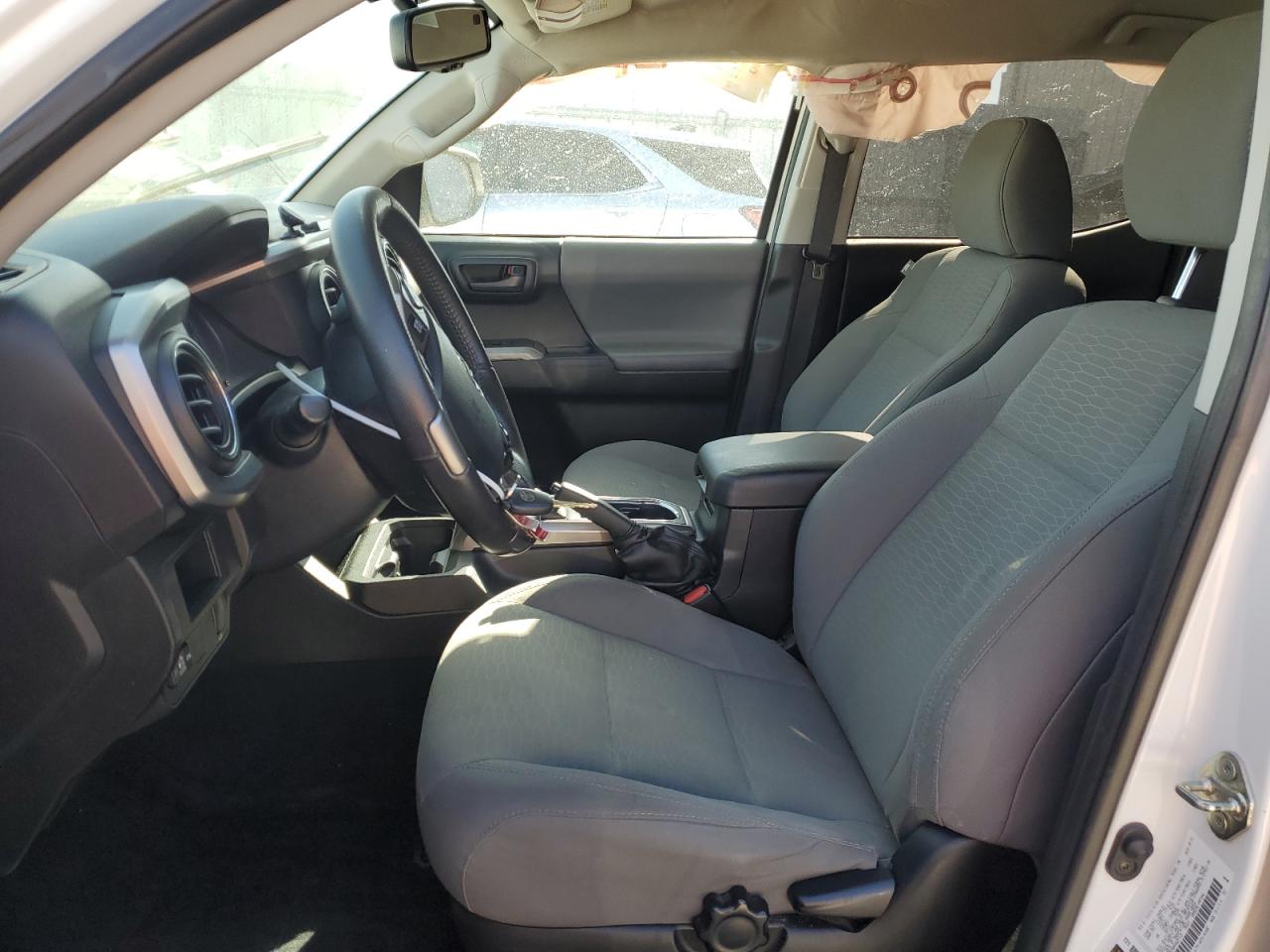 5TFAZ5CN8HX025715 TOYOTA TACOMA 2017