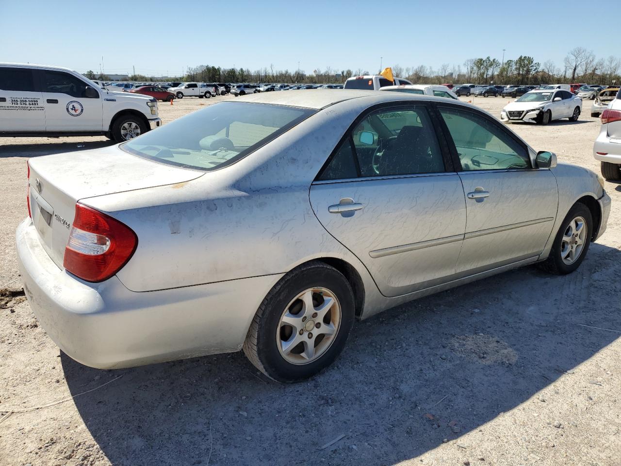 2004 Toyota Camry - Image 3