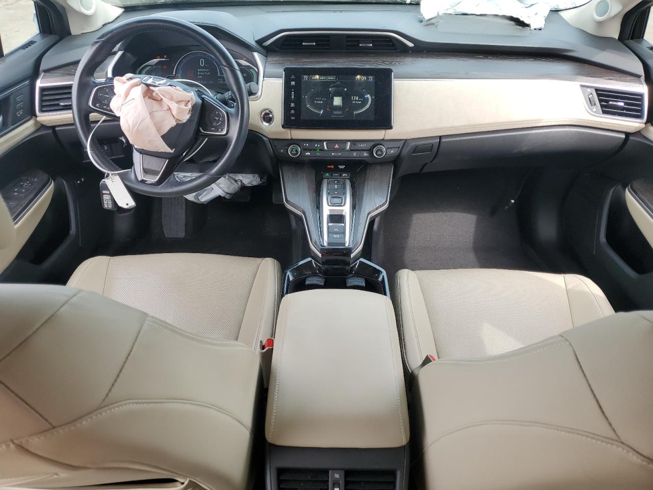 2018 Honda Clarity Touring VIN: JHMZC5F39JC012451 Lot: 50747025