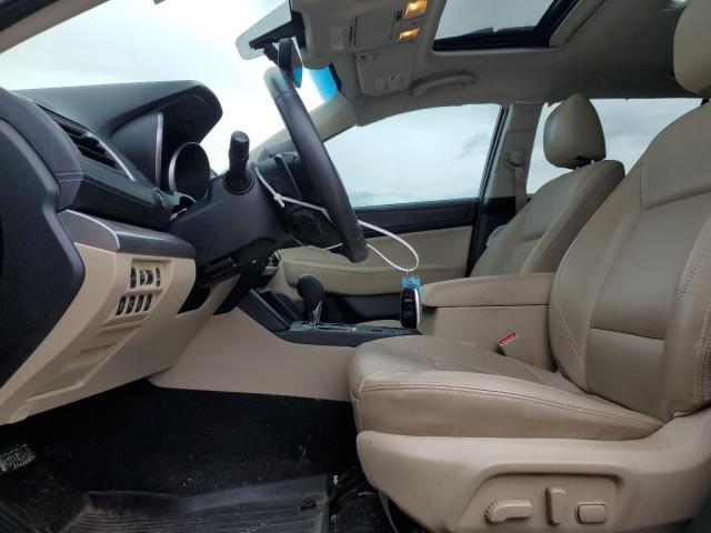  SUBARU OUTBACK 2018 Красный
