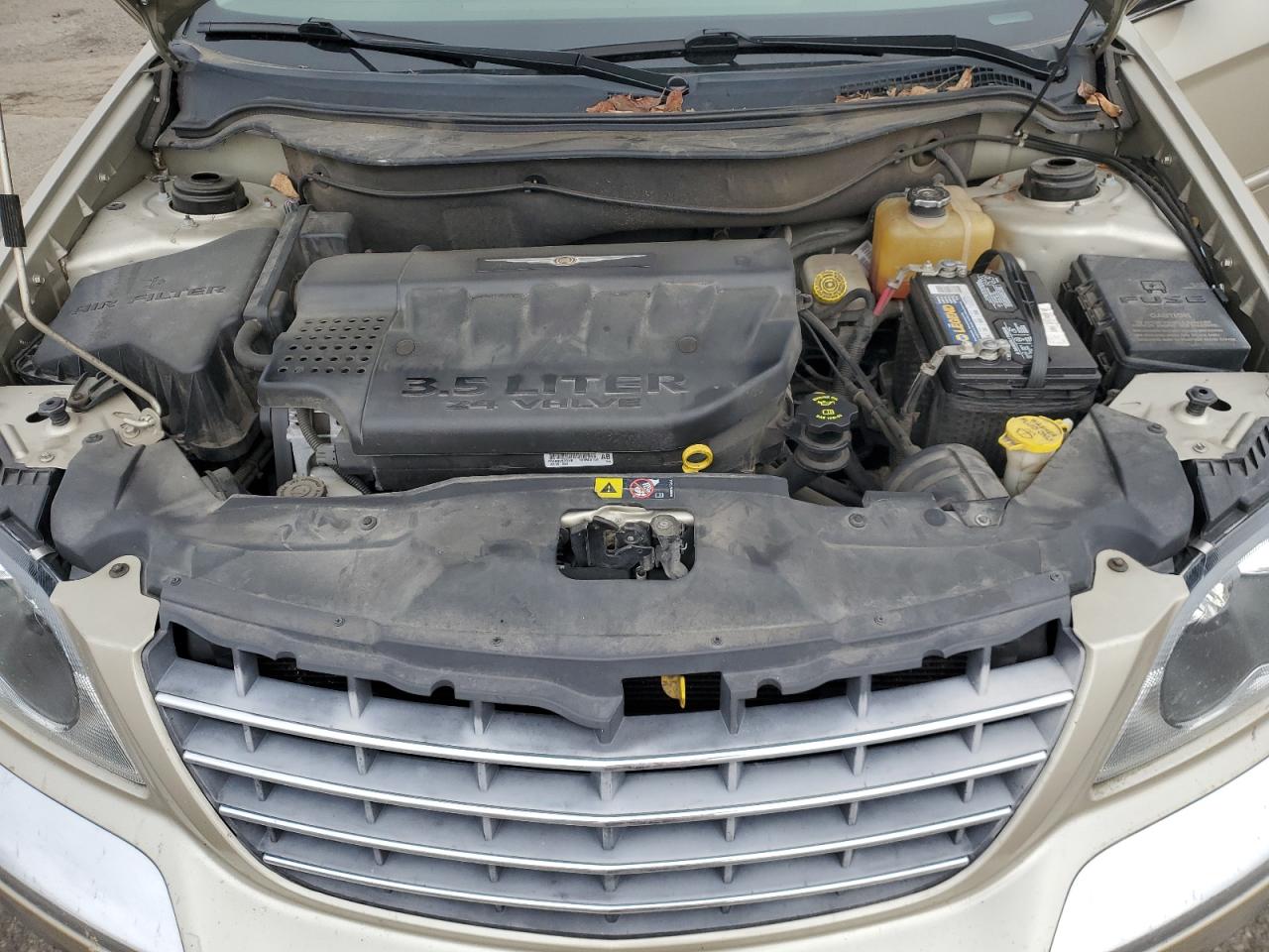 2006 Chrysler Pacifica - Image 12