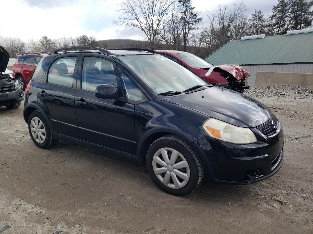 2010 Suzuki SX4 - Image 4