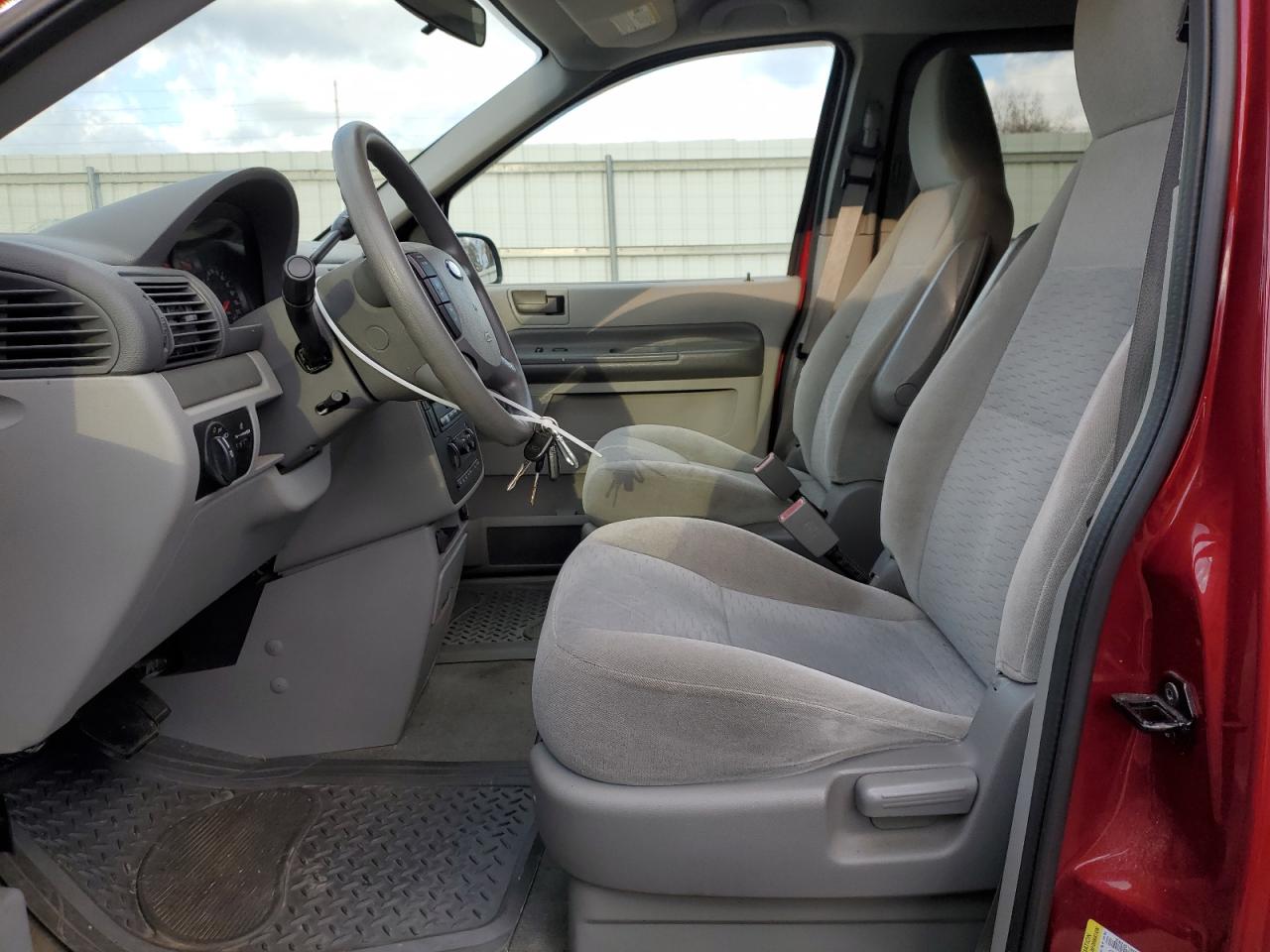 2005 Ford Freestar - Image 7