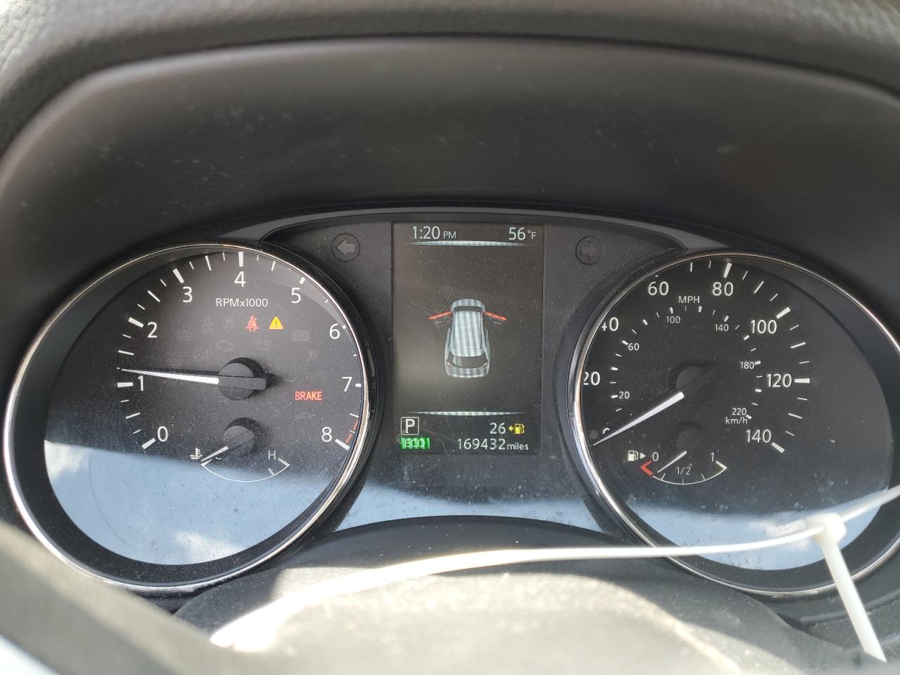 KNMAT2MT3HP541834 NISSAN ROGUE 2017