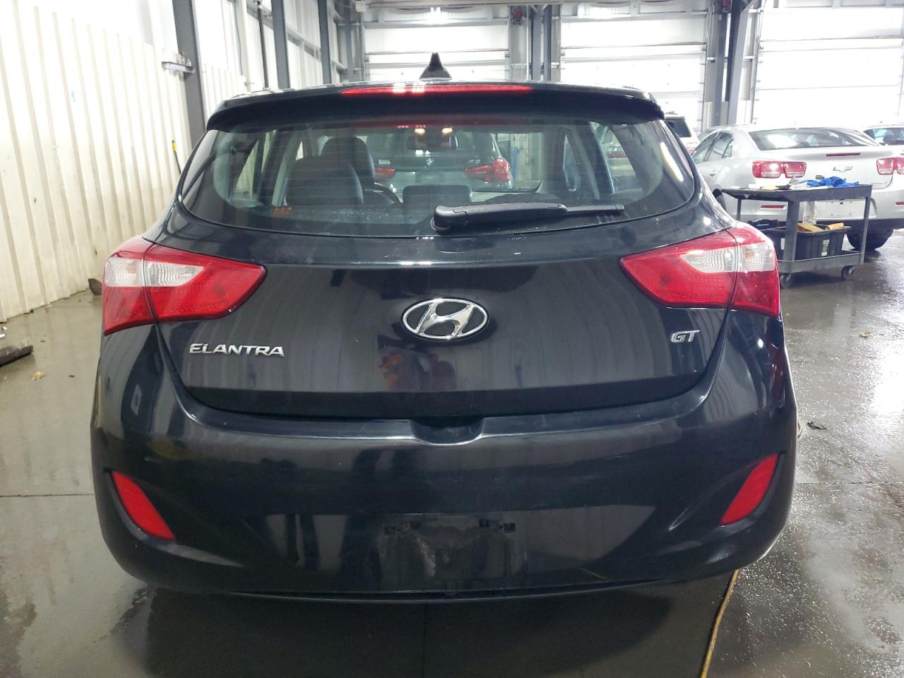 2013 Hyundai Elantra - Image 6