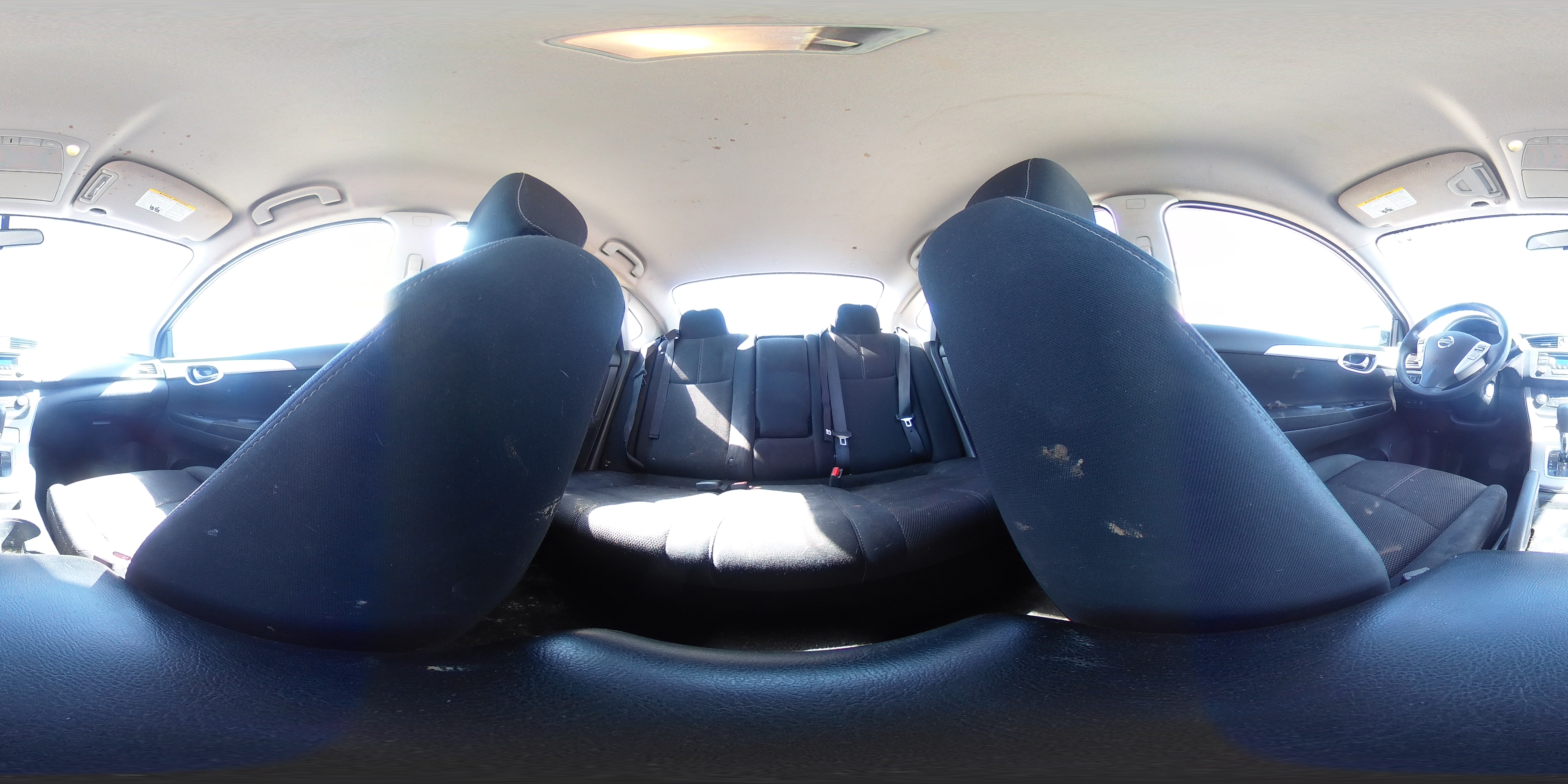 2015 Nissan Sentra - Image 14