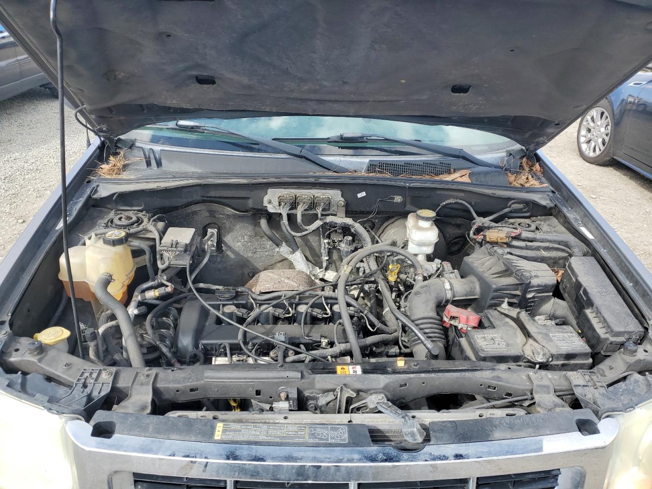 2008 Ford Escape - Image 12
