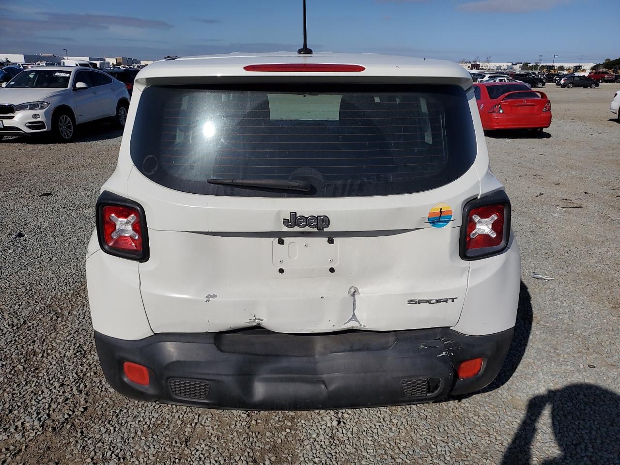 2016 Jeep Renegade - Image 6