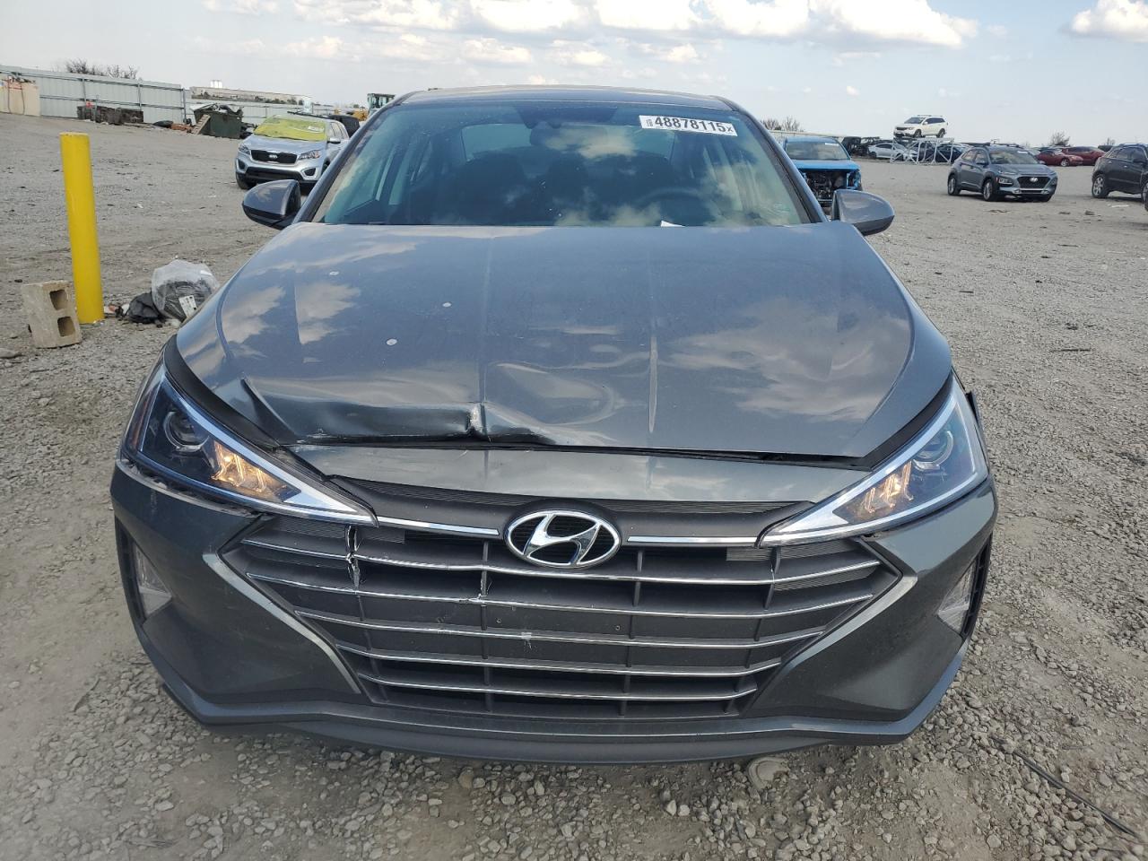 2019 Hyundai Elantra - Image 5