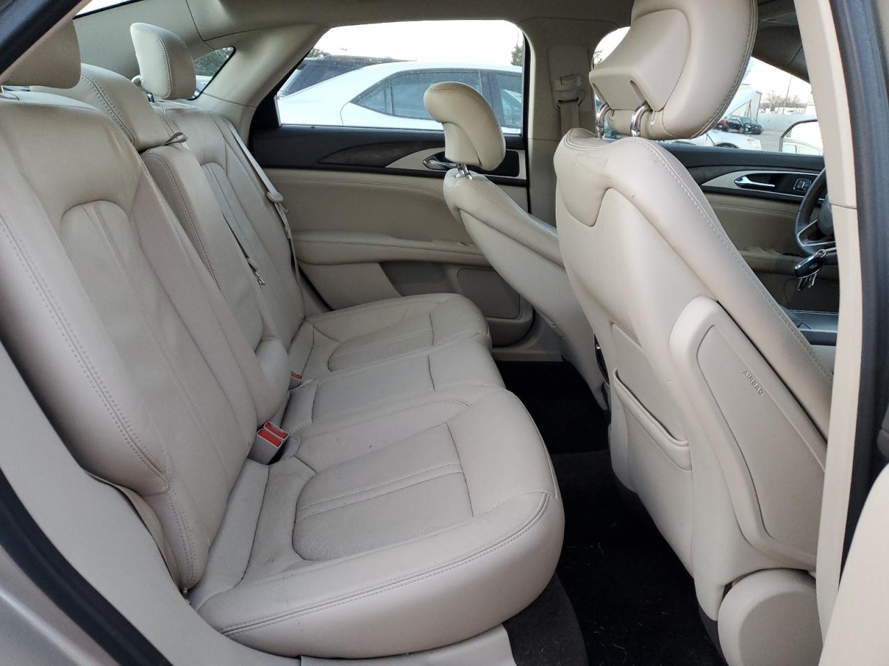 2017 Lincoln MKZ - Image 10