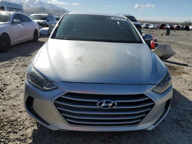  HYUNDAI ELANTRA 2017 Серебристый