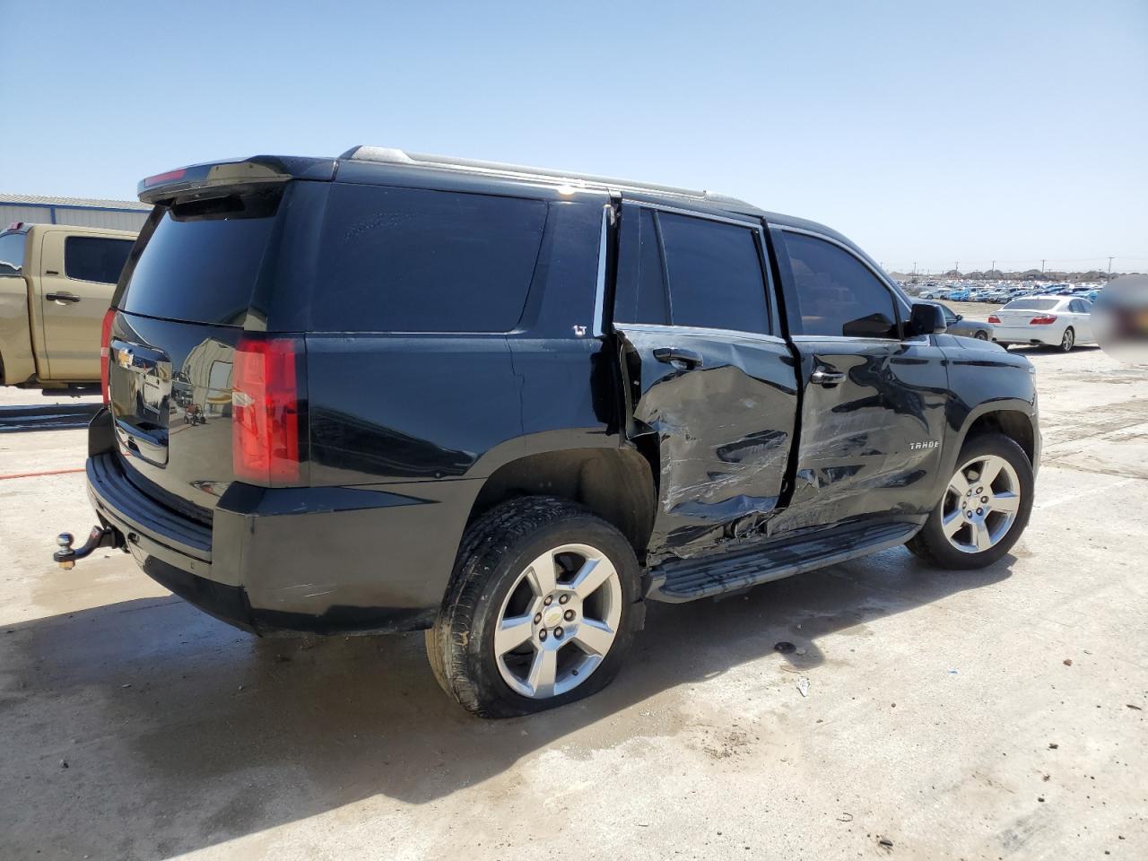 2015 Chevrolet Tahoe - Image 3