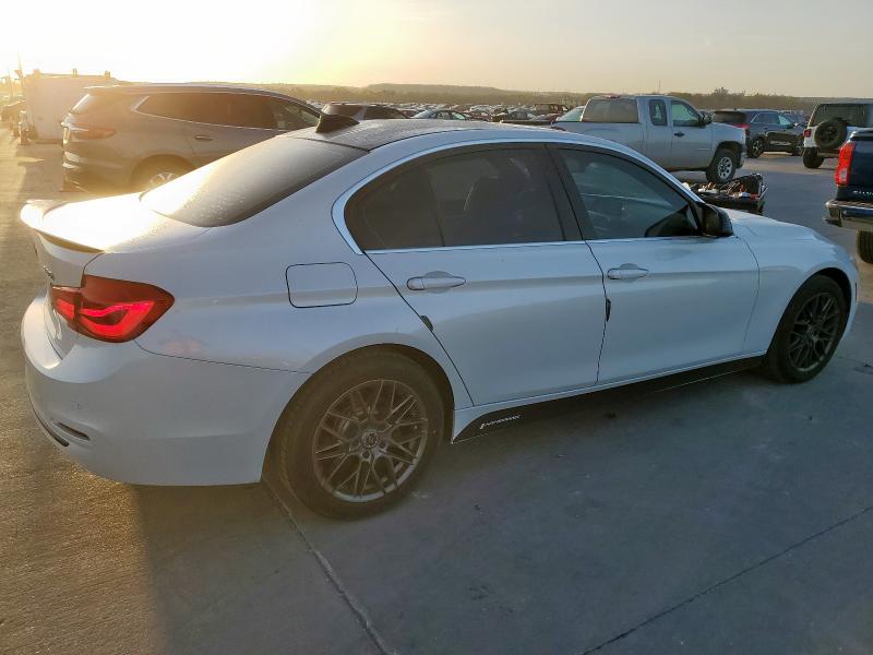  BMW 3 SERIES 2017 White
