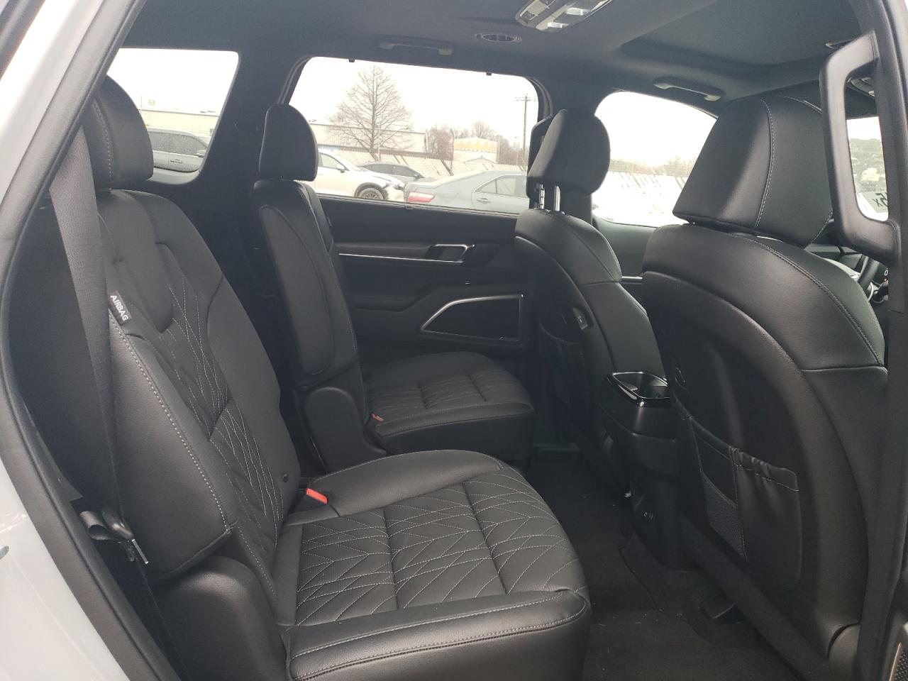 2024 Kia Telluride - Image 11
