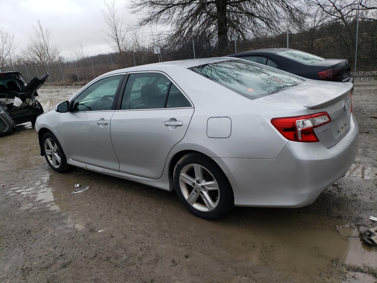 2013 Toyota Camry - Image 2