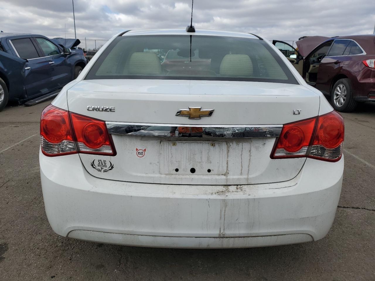 2016 Chevrolet Cruze - Image 6