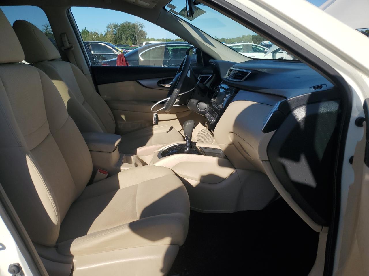 KNMAT2MT5GP681205 NISSAN ROGUE 2016
