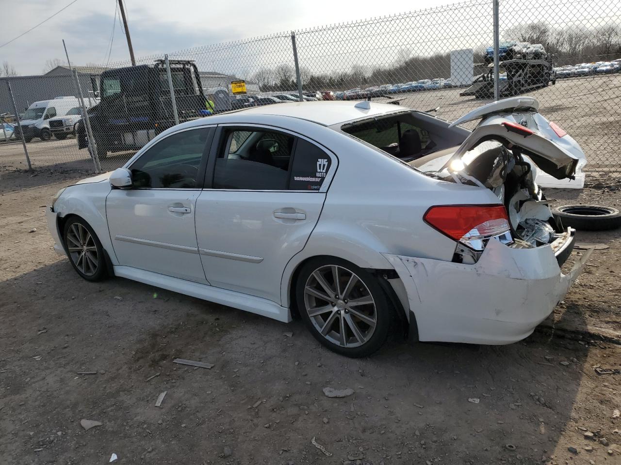 2014 Subaru Legacy - Image 2