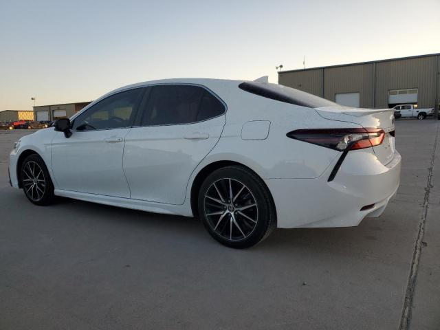  TOYOTA CAMRY 2021 Белы