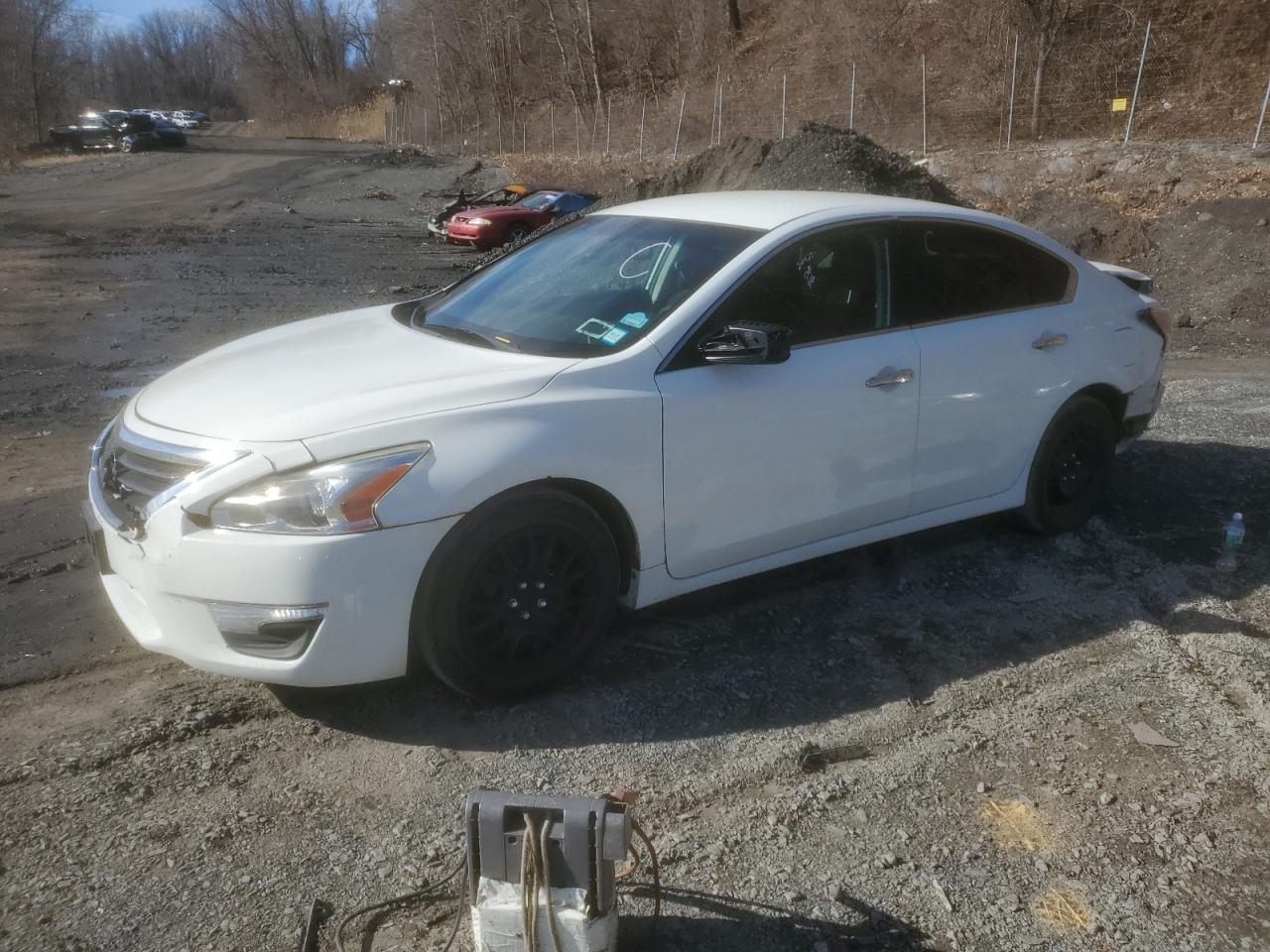 2015 Nissan Altima - Image 1