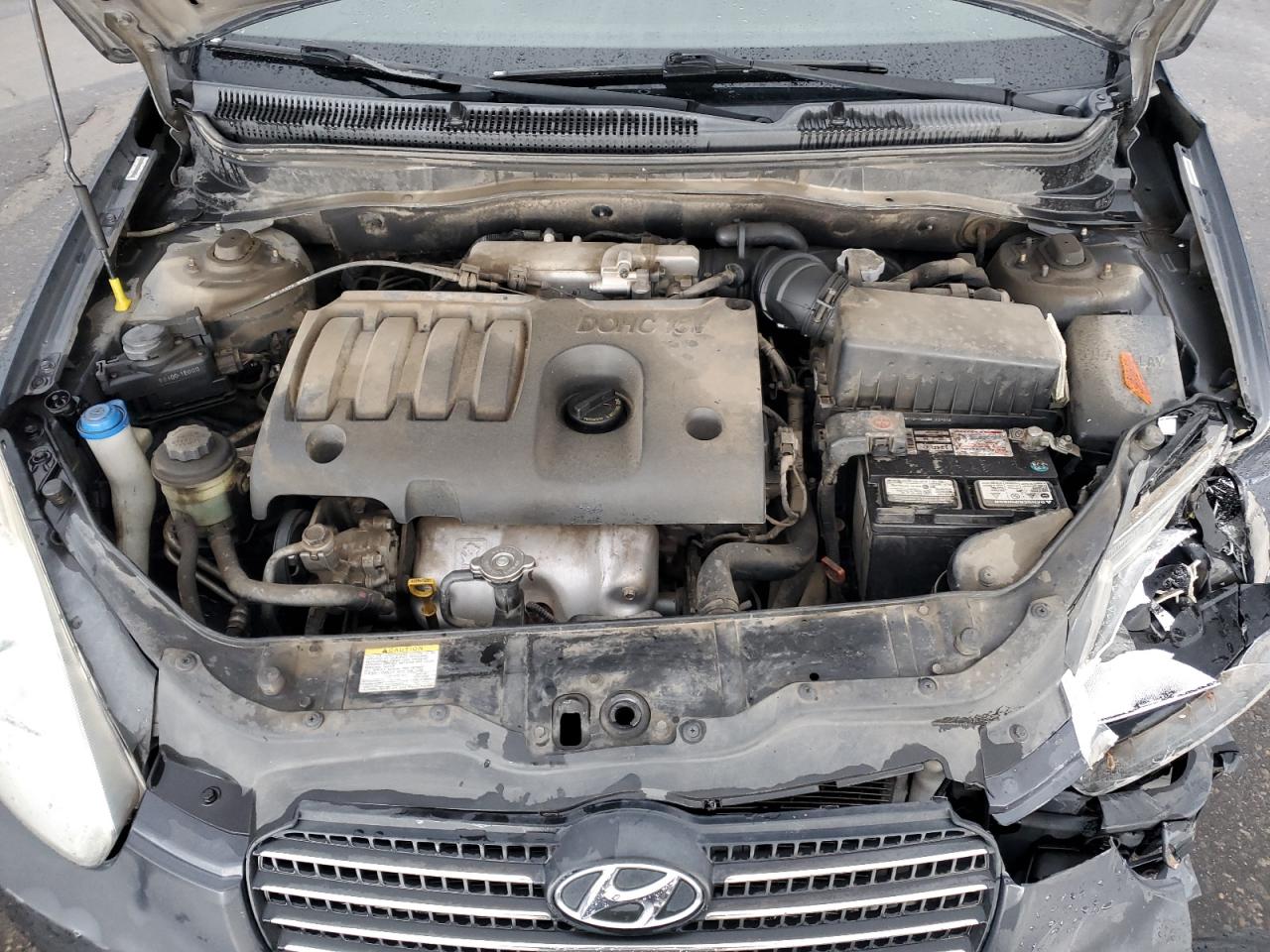 2011 Hyundai Accent - Image 12