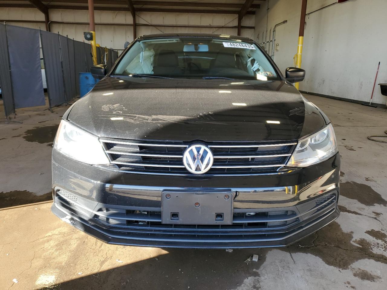 2015 Volkswagen Jetta - Image 5