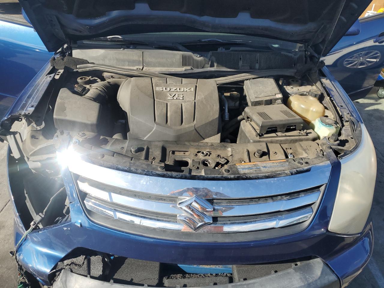 2008 Suzuki XL7 - Image 12