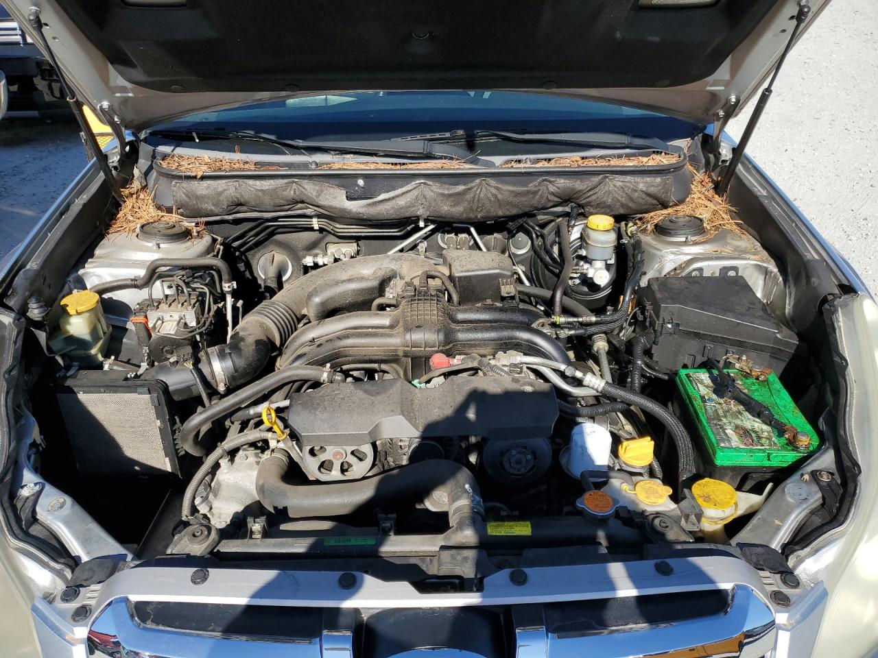 2013 Subaru Outback - Image 11