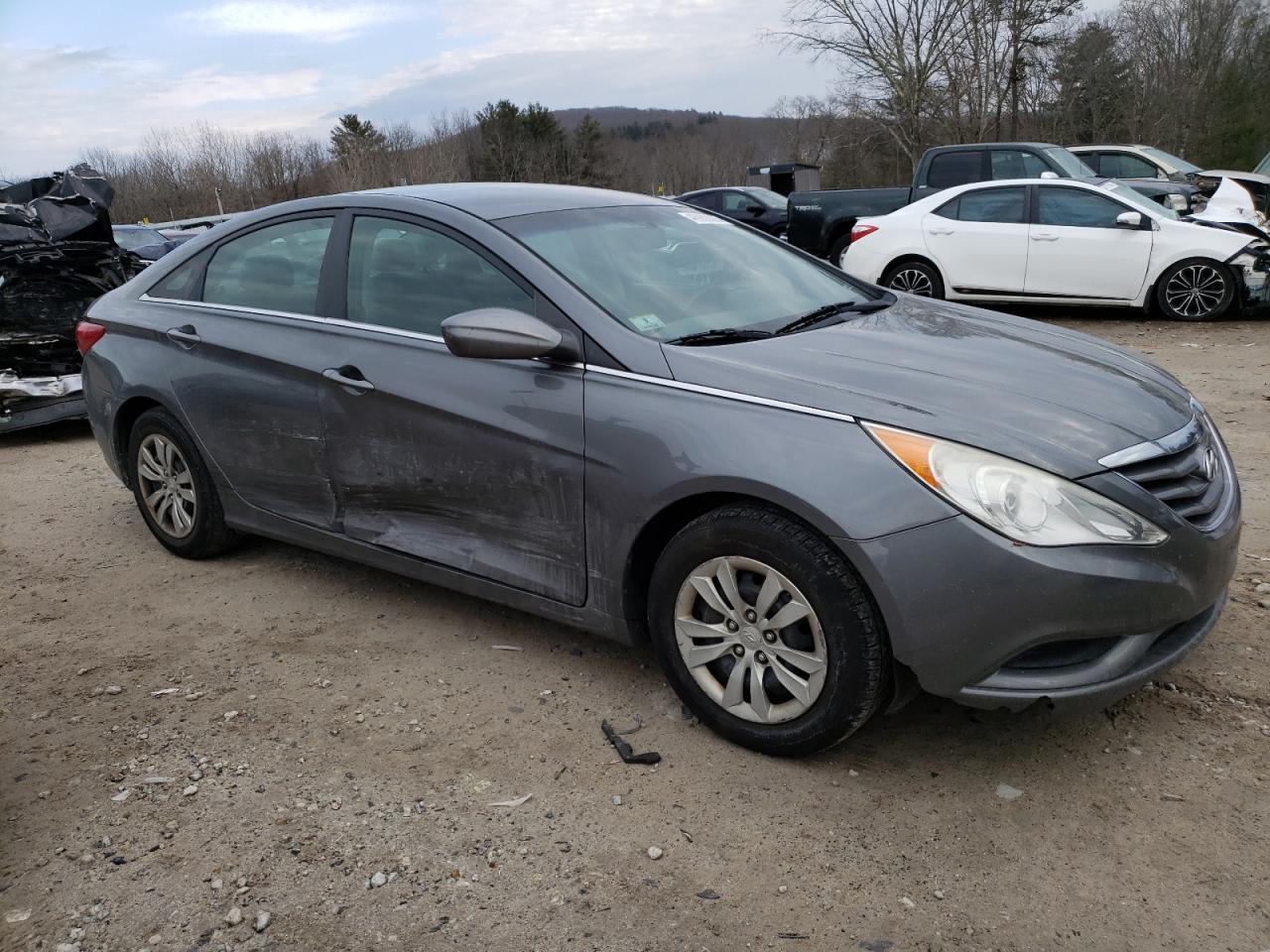 2013 Hyundai Sonata - Image 4