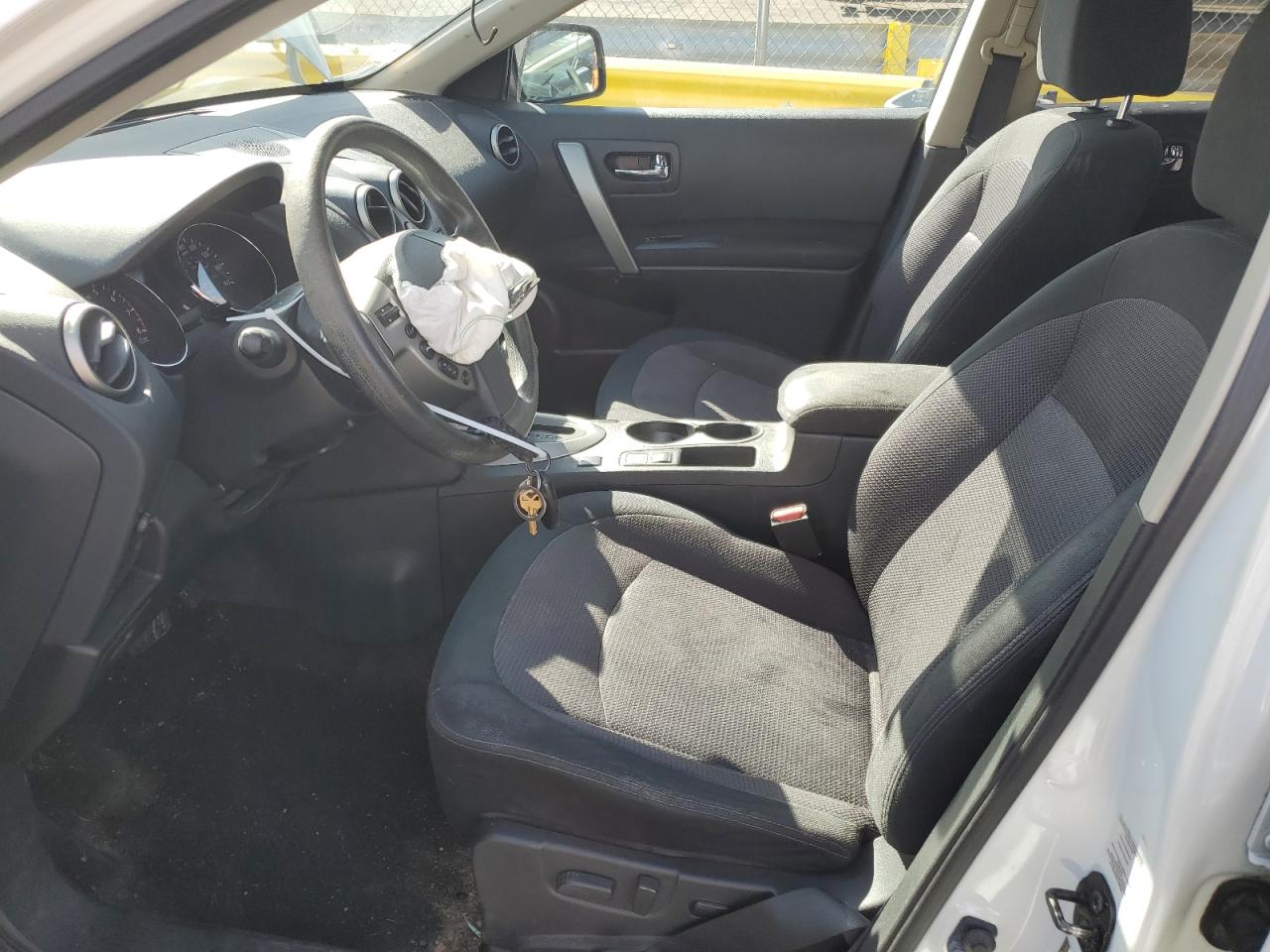 2012 Nissan Rogue - Image 7