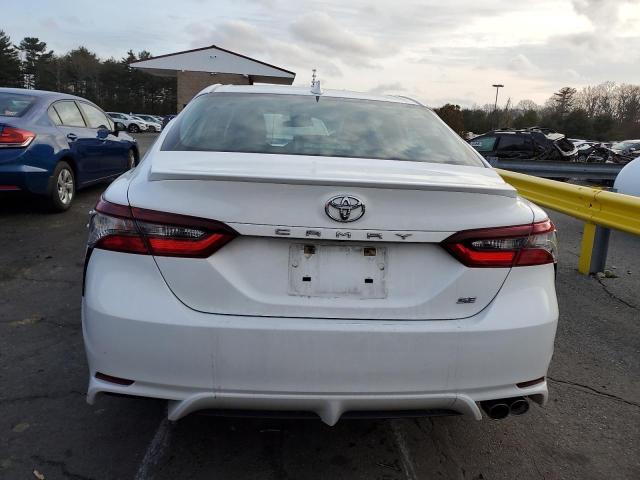  TOYOTA CAMRY 2021 Biały