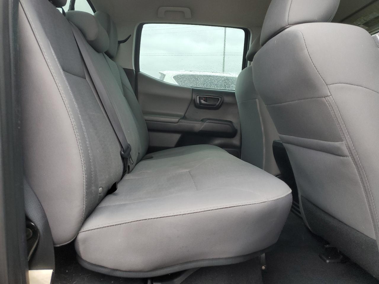 5TFAX5GN0HX086492 TOYOTA TACOMA 2017