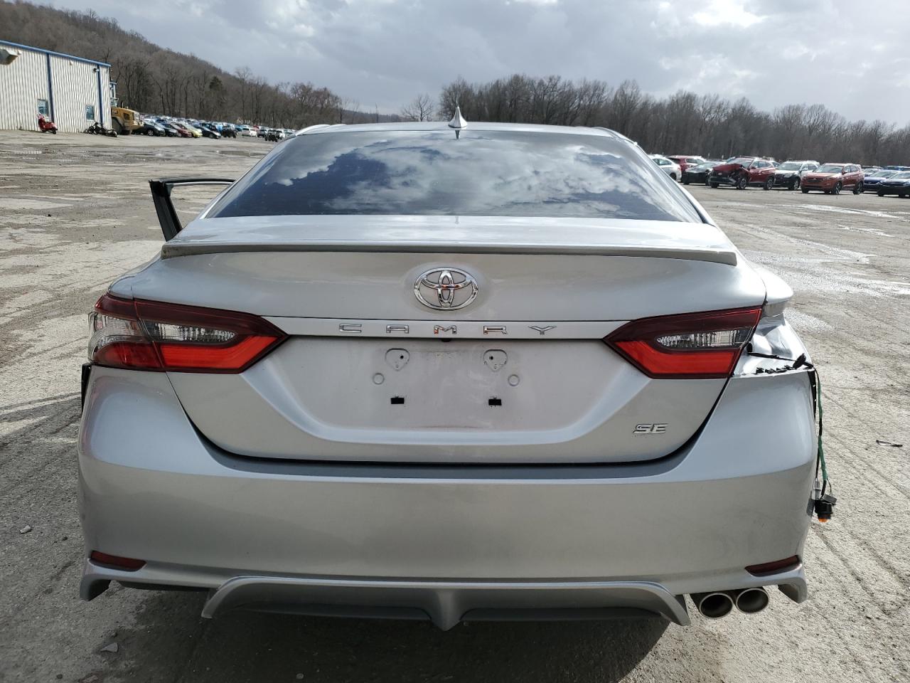 2021 Toyota Camry - Image 6